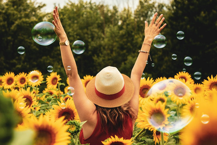 6 Simple Secrets to a Long Happy Healthy Life